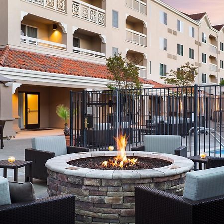 Courtyard Novato Marin/Sonoma Hotel Exterior foto